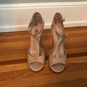 Steve Madden Nude Heels